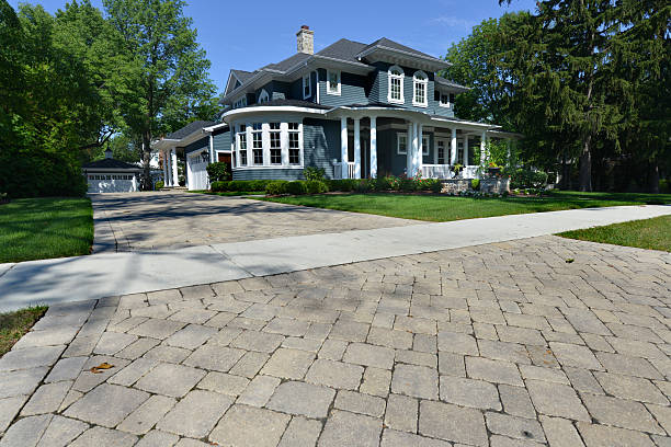  Middleborough Center, MA Driveway Pavers Pros