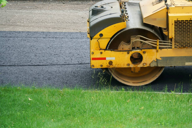 Best Decorative Driveway Pavers  in Middleborough Center, MA